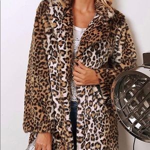 Leopard warm fuzzy jacket